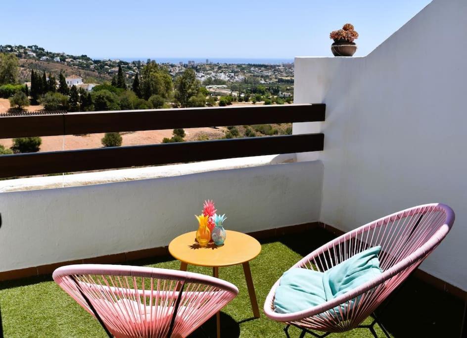 דירות Santa Fe de los Boliches Coqueto Atico Duplex Mijas Costa מראה חיצוני תמונה